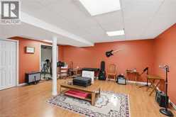 25 CANDOR Crescent | Hamilton Ontario | Slide Image Thirty-eight