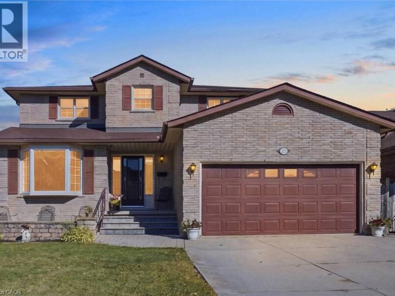 25 CANDOR Crescent, Hamilton, Ontario L8E 4X6