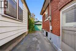 126 PARK Row S | Hamilton Ontario | Slide Image Sixteen