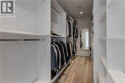 463 INDIAN Road | Burlington Ontario | Slide Image Twenty