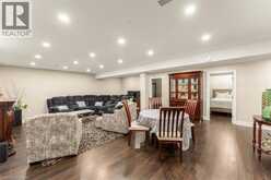 50 CABRIOLET Crescent | Ancaster Ontario | Slide Image Thirty-three