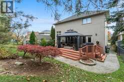 50 CABRIOLET Crescent | Ancaster Ontario | Slide Image Forty-five