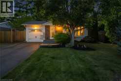 1334 SYCAMORE Drive | Burlington Ontario | Slide Image Two