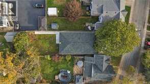 16 ELM Avenue | Hamilton Ontario | Slide Image Thirty-eight