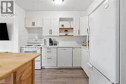 280 LIMERIDGE Road E Unit# 14 | Hamilton Ontario | Slide Image Five