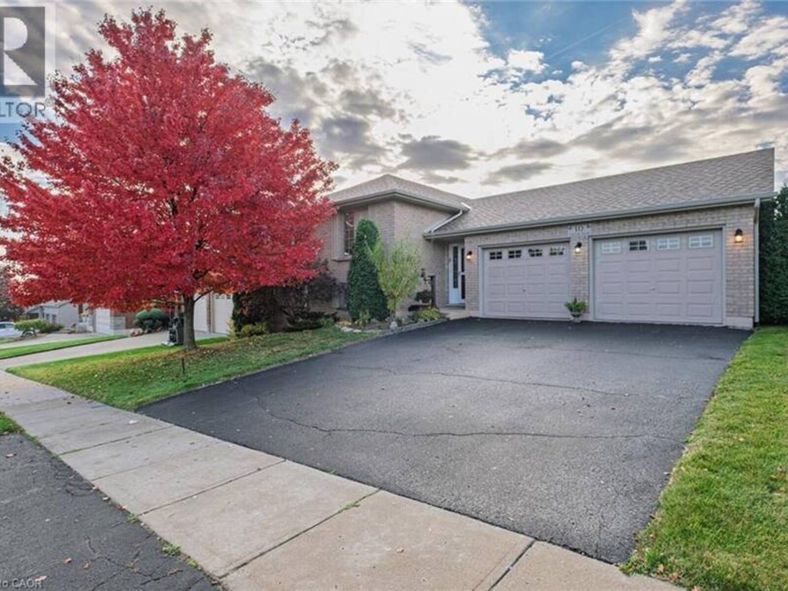 10 TAYLOR Road, Brant, Ontario N0E 1N0