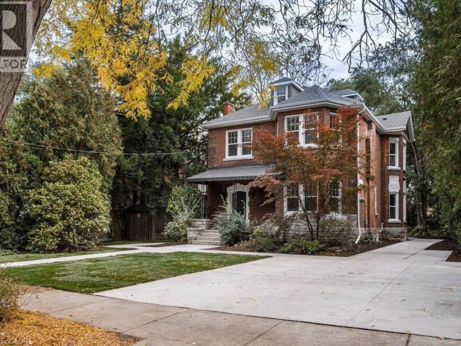 99 BLAKE Street, Hamilton, Ontario L8M 2S7