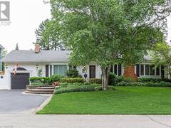 237 TUCK Drive Burlington Ontario, L7L 2P9