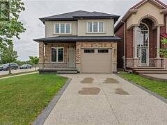 141 CHARTWELL CIRCLE Circle Hamilton Ontario, L9A 0C4