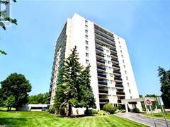 81 MILLSIDE Drive Unit# 901 Milton Ontario, L9T 3X4