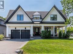 604 MAPLEHURST Avenue Oakville Ontario, L6L 4Z1