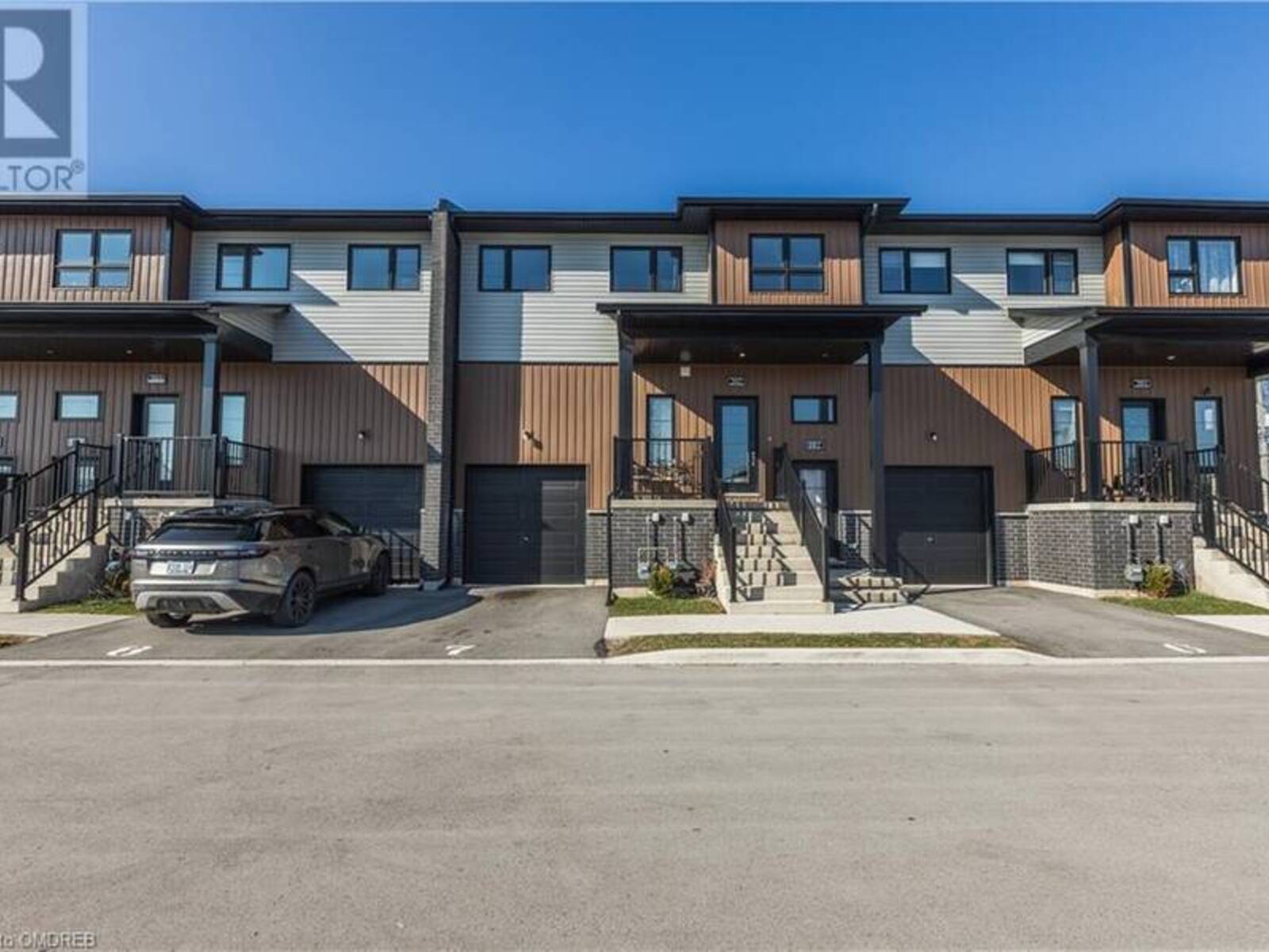 6591 MONTROSE Road Unit# 202, Niagara Falls, Ontario L2H 1M3