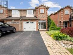 2252 FAIRBAIRN Court Oakville Ontario, L6M 4R2