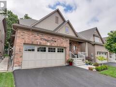 17 HICKORY Drive Rockwood Ontario, N0B 2K0