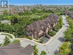 300 RAVINEVIEW Way Unit# 44 Oakville Ontario, L6H 7J2