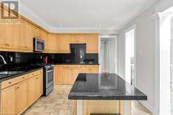 60 RIVER GLEN Boulevard | Oakville Ontario | Slide Image Nine