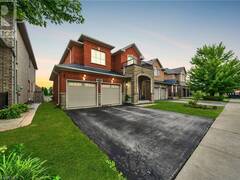 1030 LONSDALE Lane Oakville Ontario, L6H 7L5