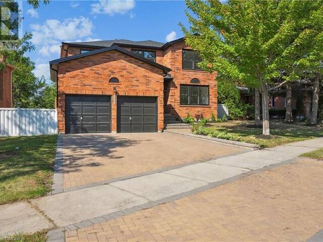 2066 CASTLEFIELD Crescent Oakville Ontario, L6H 5B3