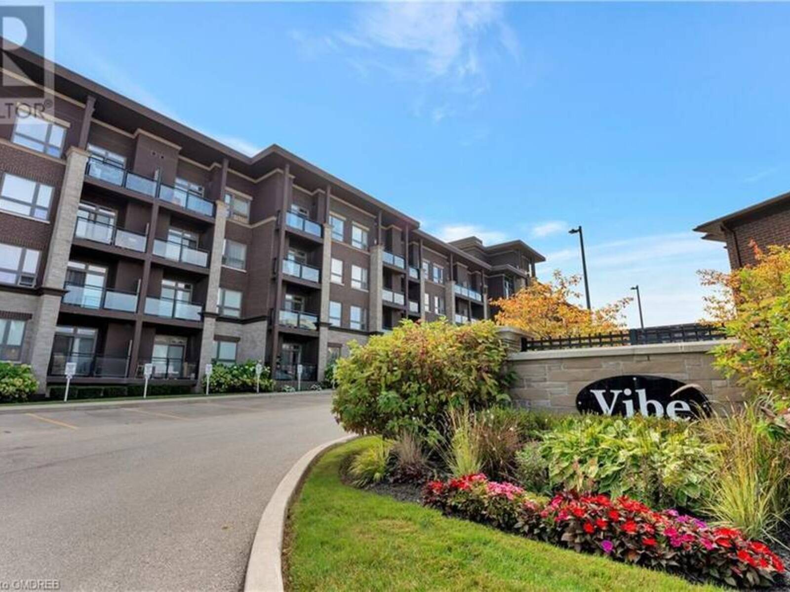 5010 CORPORATE Drive Unit# 418, Burlington, Ontario L7L 0H6