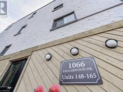 1066 FALGARWOOD Drive Unit# 161 Oakville Ontario, L6H 2P3