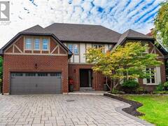 1340 GREENEAGLE Drive Oakville Ontario, L6M 2M9