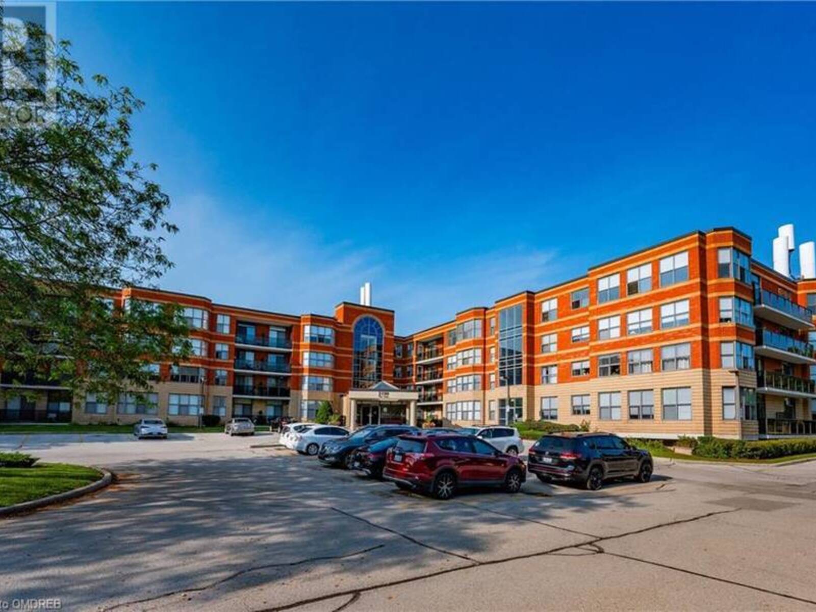 2199 SIXTH Line Unit# 310, Oakville, Ontario L6H 5V3