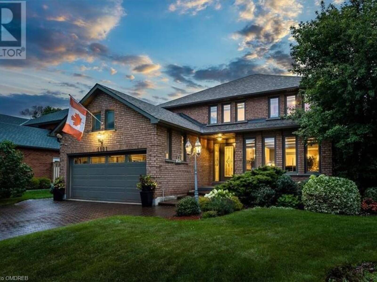 1121 MANOR Road, Oakville, Ontario L6M 1G3