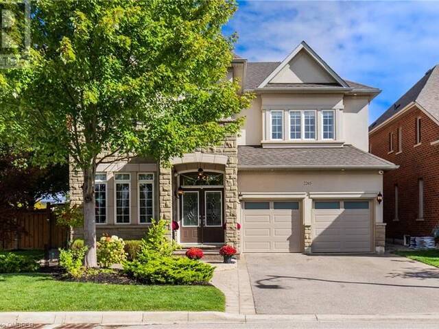 2265 MILLSTONE Drive Oakville Ontario, L6M 0H2