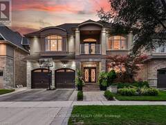 526 HIDDEN Trail Oakville Ontario, L6M 0N3