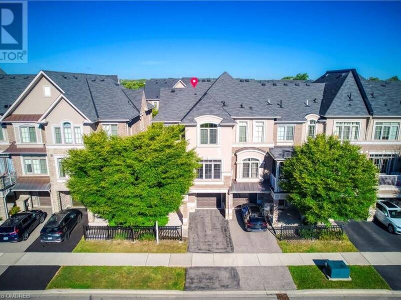 2421 GREENWICH Drive, Oakville, Ontario L6M 0S4