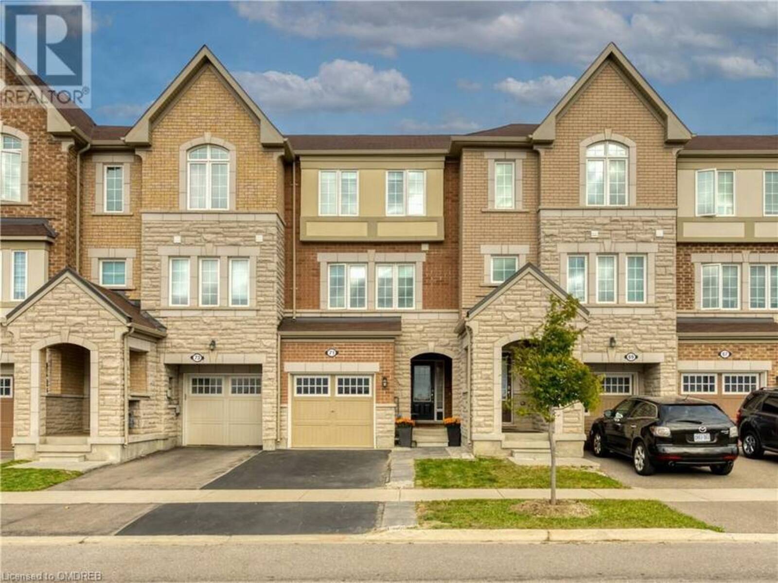 71 BAYCLIFFE Crescent, Brampton, Ontario L7A 3Z1