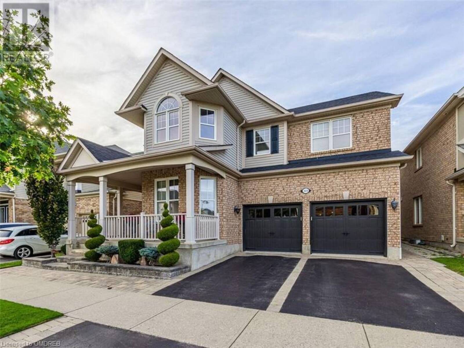 323 MCDOUGALL Crossing, Milton, Ontario L9T 0N5