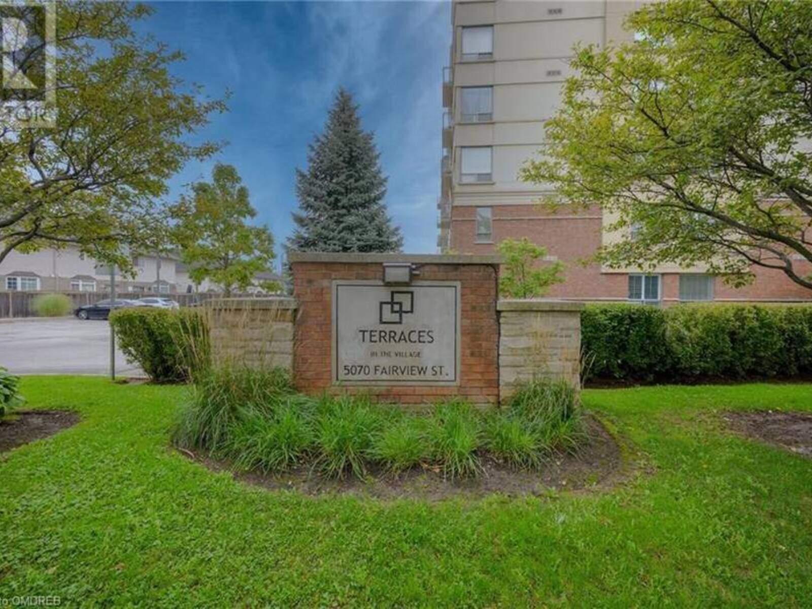 5070 FAIRVIEW Street Unit# 209, Burlington, Ontario L7L 0B8