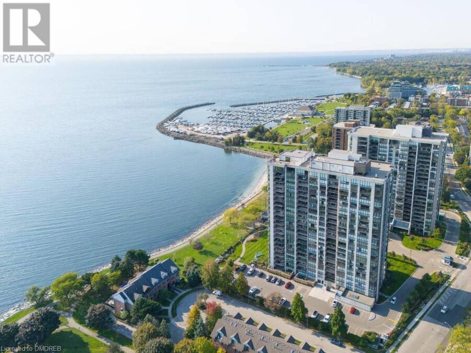 2170 MARINE Drive Unit# PH2, Oakville, Ontario L6L 5V1