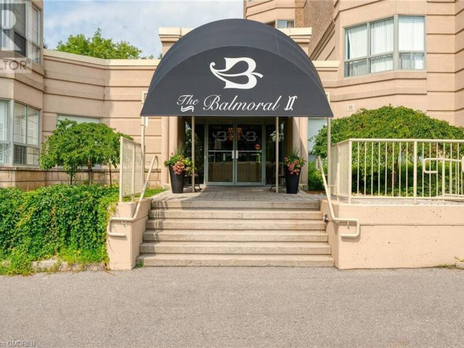 2085 AMHERST HEIGHTS Drive Unit# 316, Burlington, Ontario L7P 5C2