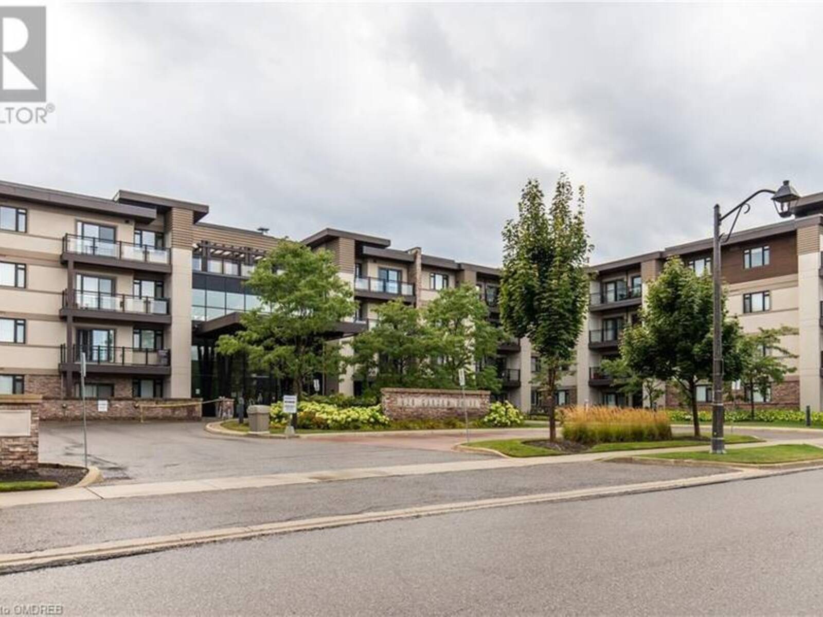 128 GARDEN Drive Unit# 313, Oakville, Ontario L6K 0H7