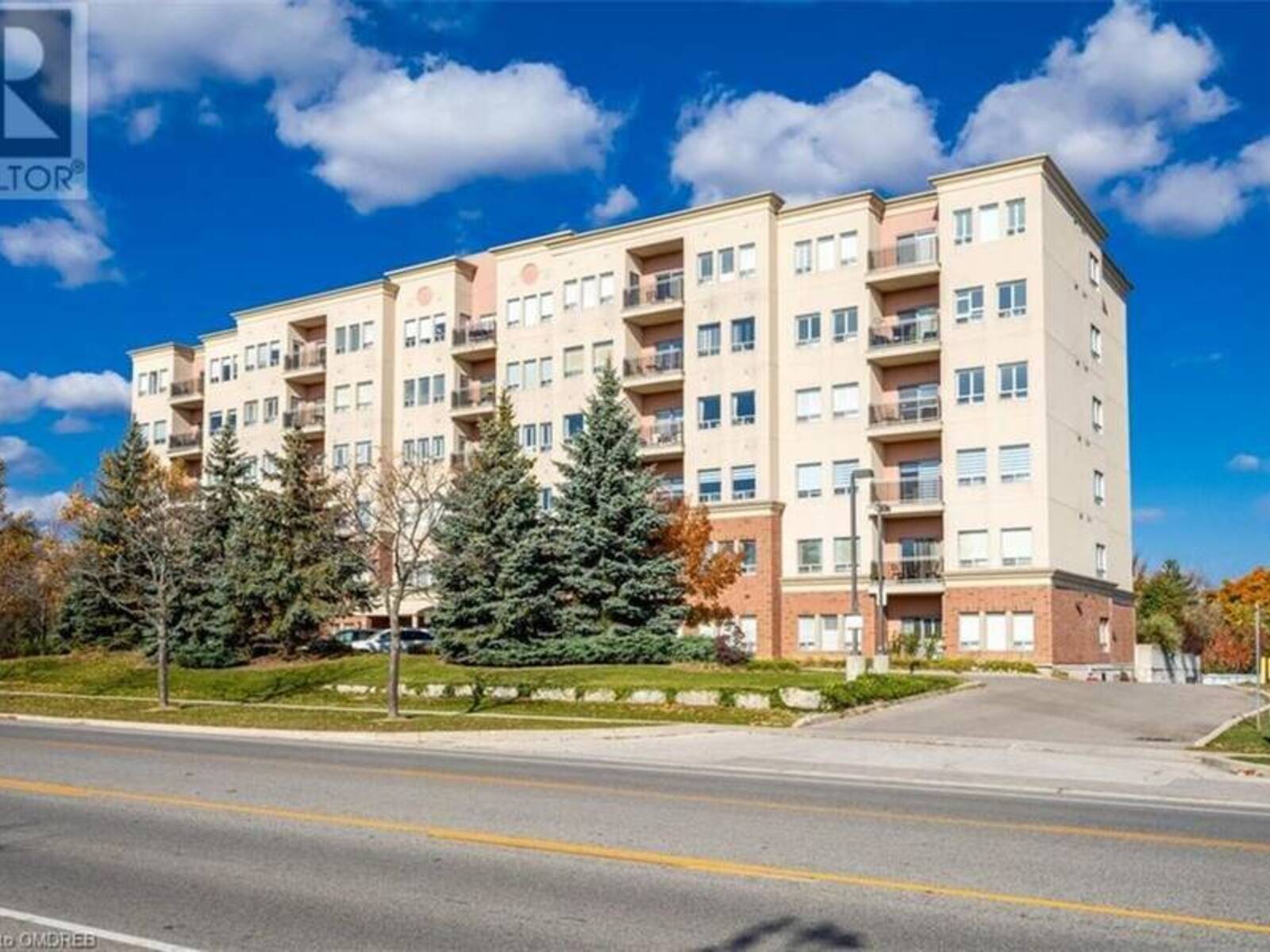 1499 NOTTINGHILL Gate Unit# 403, Oakville, Ontario L6M 5G1