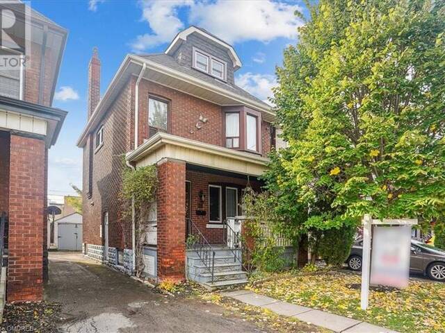 16 SENATOR Avenue Hamilton Ontario, L8L 1Z4