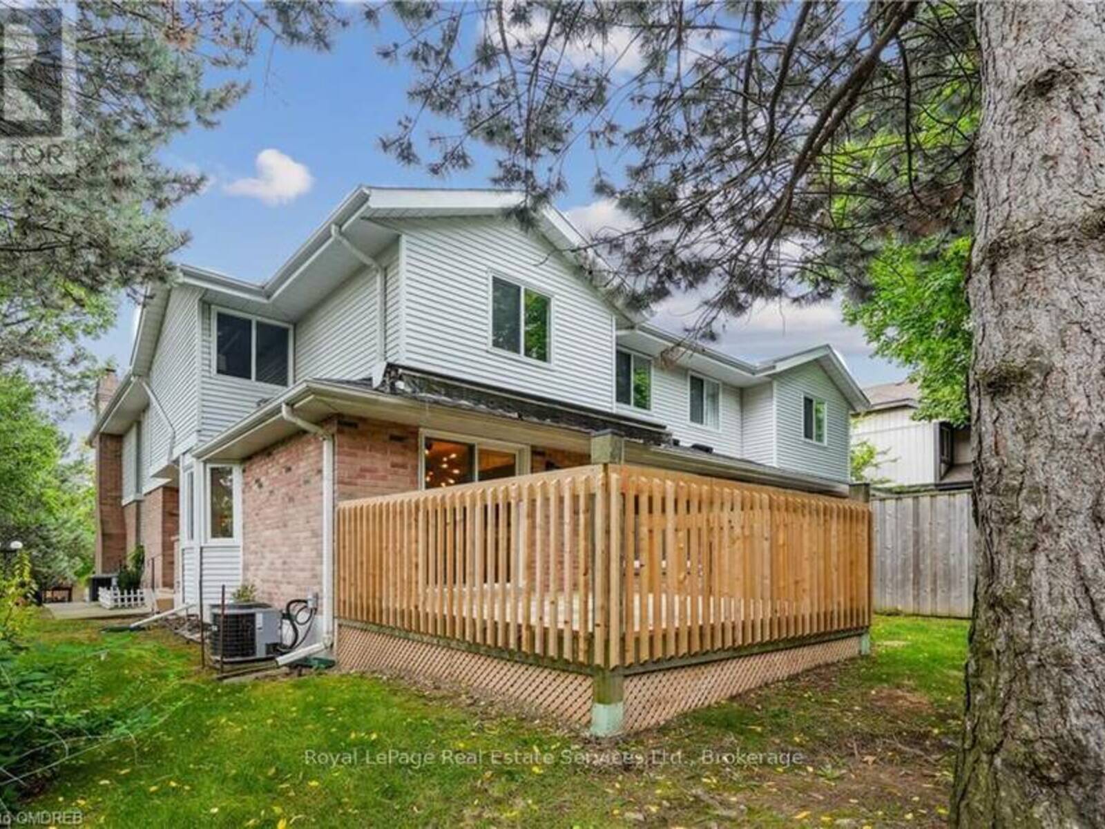 3 - 1513 UPPER MIDDLE ROAD, Burlington, Ontario L7P 4M5