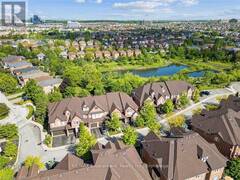 44 - 300 RAVINEVIEW WAY Oakville Ontario, L6H 7J2