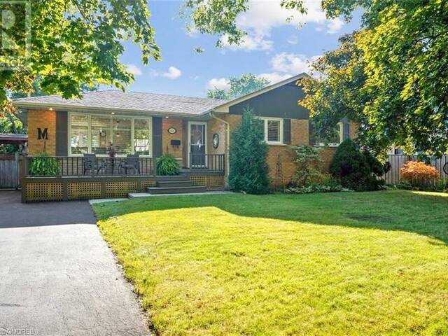 486 LEES Lane Oakville Ontario, L6L 4T2