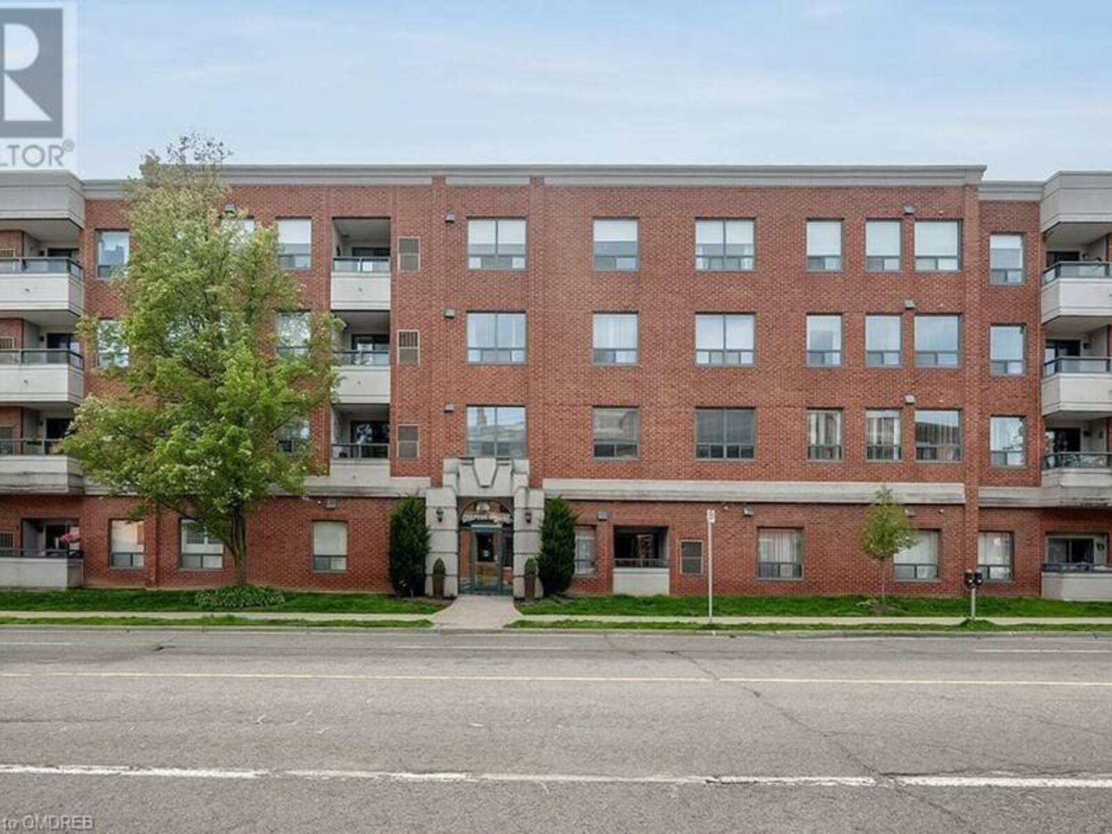 8 MAIN Street E Unit# 401, Dundas, Ontario L9H 2P6