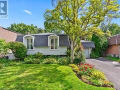 1180 FALGARWOOD Drive Oakville Ontario, L6H 2L3