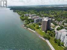 5250 LAKESHORE Road Unit# 1504 | Burlington Ontario | Slide Image Four