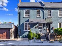 56 COLBOURNE Street Hamilton Ontario, L8R 2G5