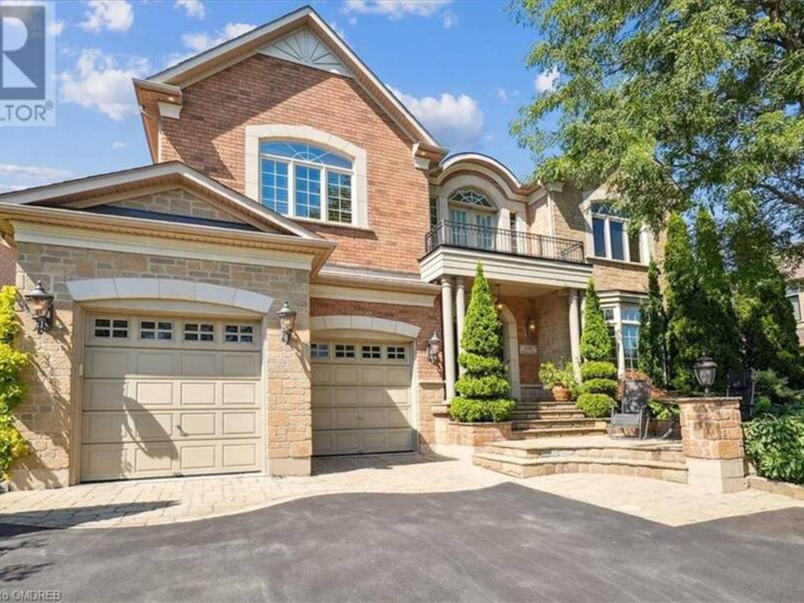 559 GOLFVIEW Court, Oakville, Ontario L6M 4W6