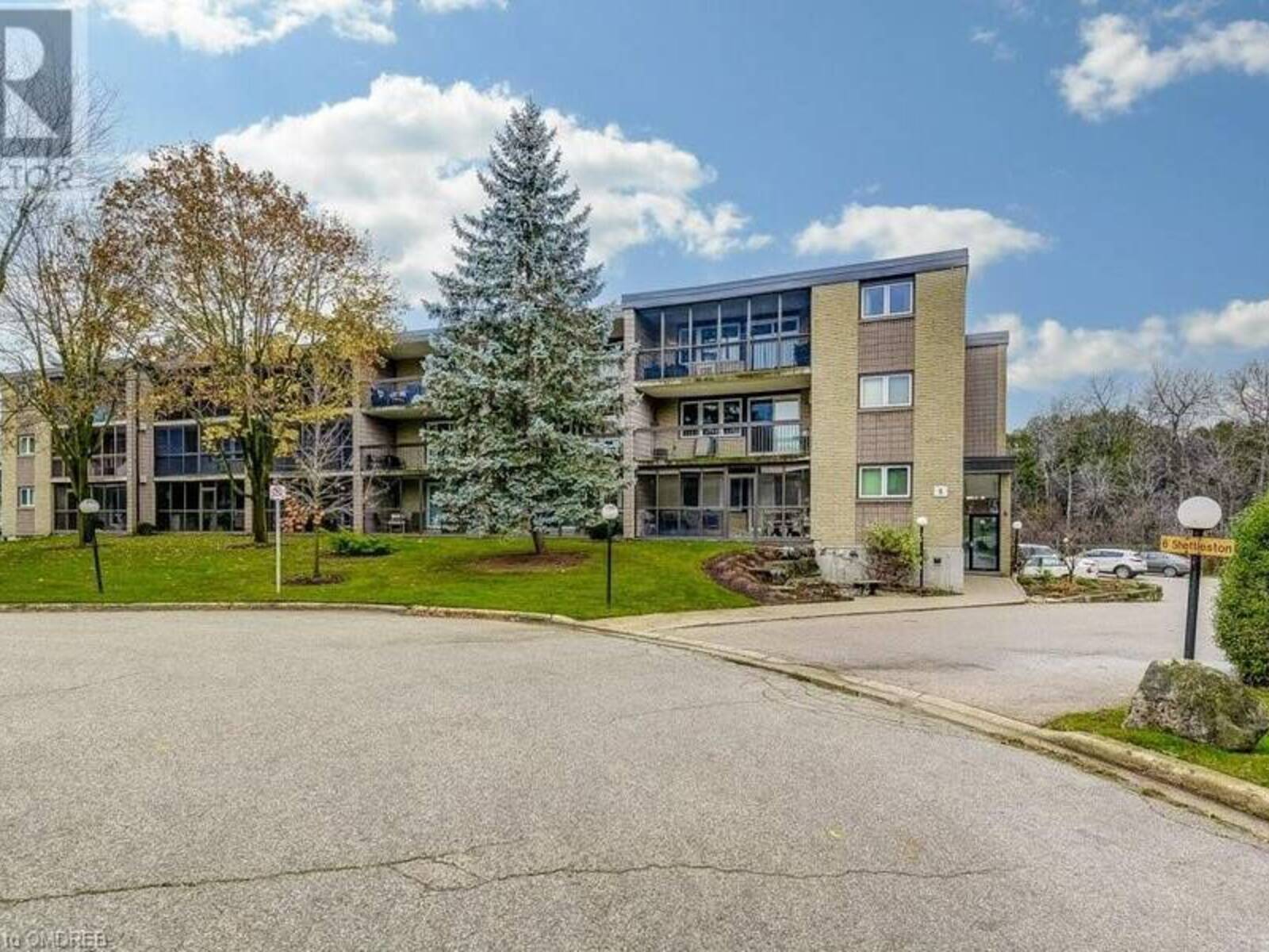 6 SHETTLESTON Drive Unit# 302, Cambridge, Ontario N3H 5E7