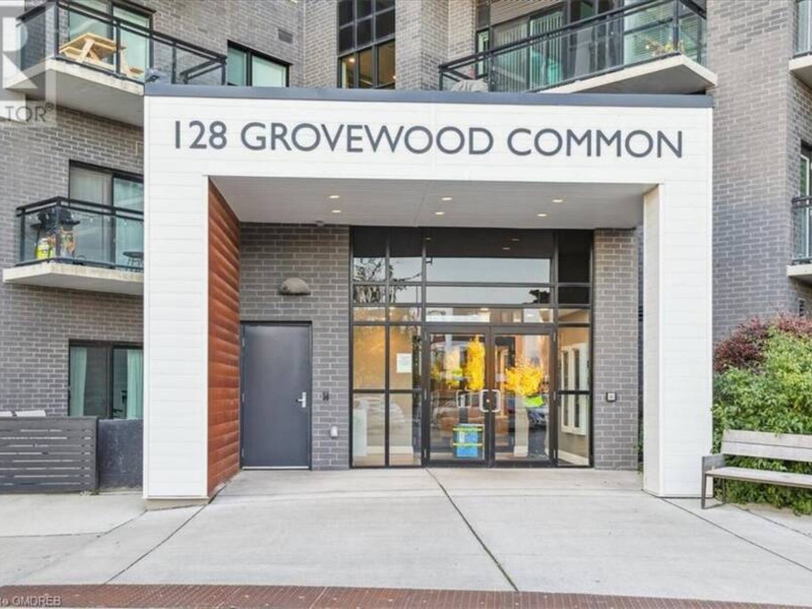 128 GROVEWOOD Common Unit# 629, Oakville, Ontario L6H 0X3