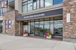 519 - 150 OAK PARK BOULEVARD | Oakville Ontario | Slide Image Four