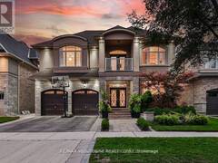 526 HIDDEN TRAIL Oakville Ontario, L6M 0N3